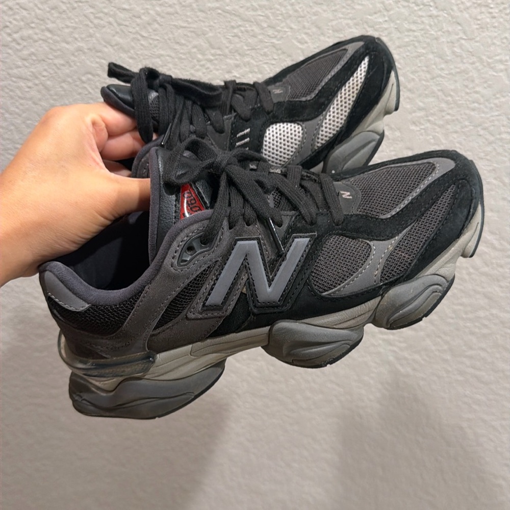 New Balance 9060 Shoes